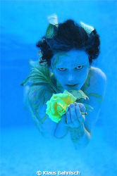 deamoniac blue, underwater bodypainting by Klaus Behnisch 